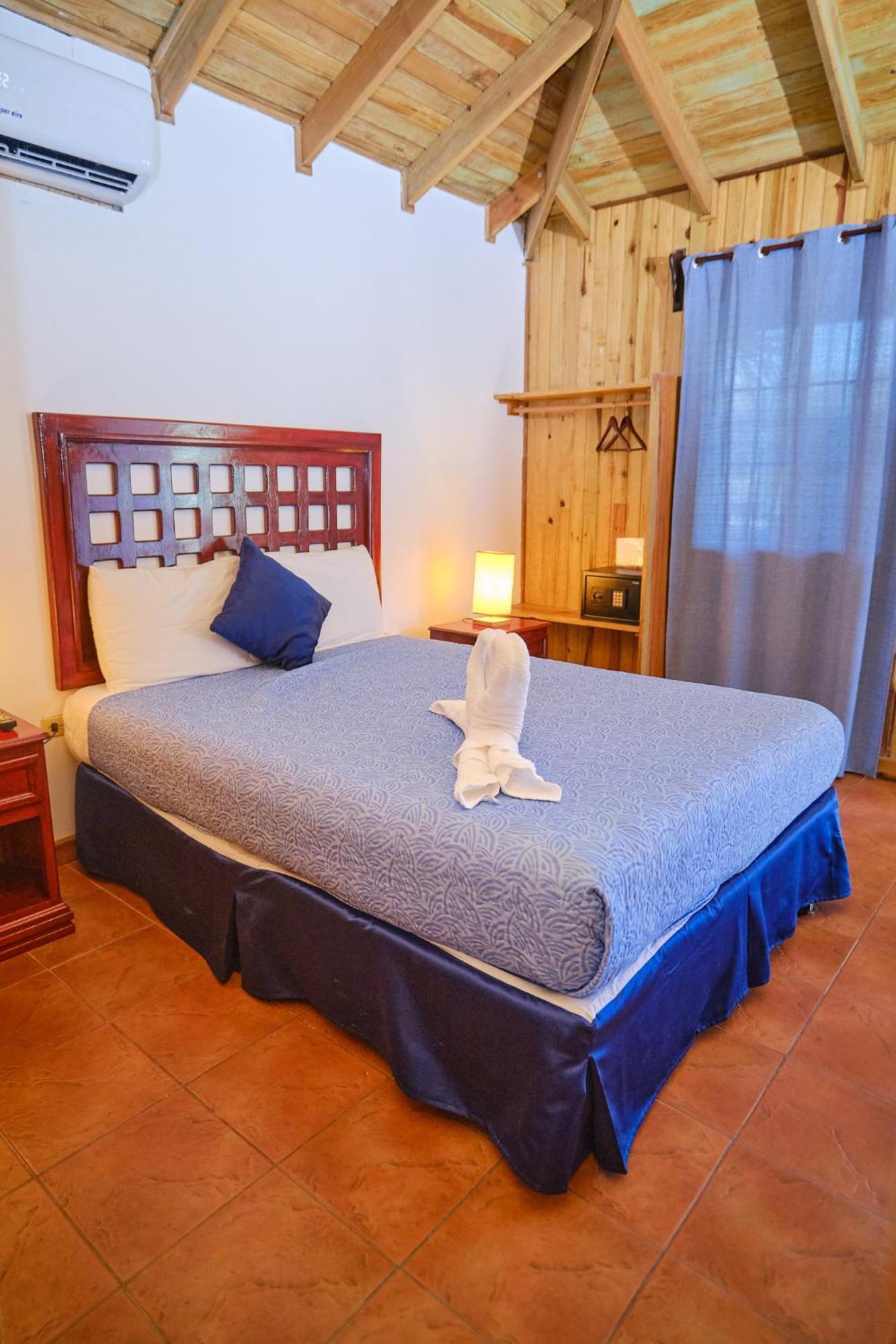 Hotel Playa Caribe Тела Экстерьер фото